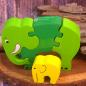 Preview: 3 D Holz Elefant mit Baby in grün